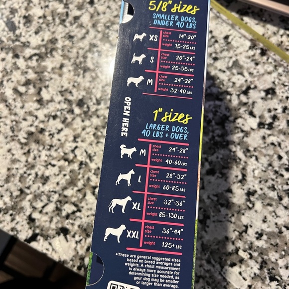 2 Hounds Design - No Pull Harness - Picture 2 of 10